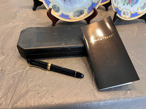Omas 360 Magnum Black Fountain Pen, with 18k Gold Nib