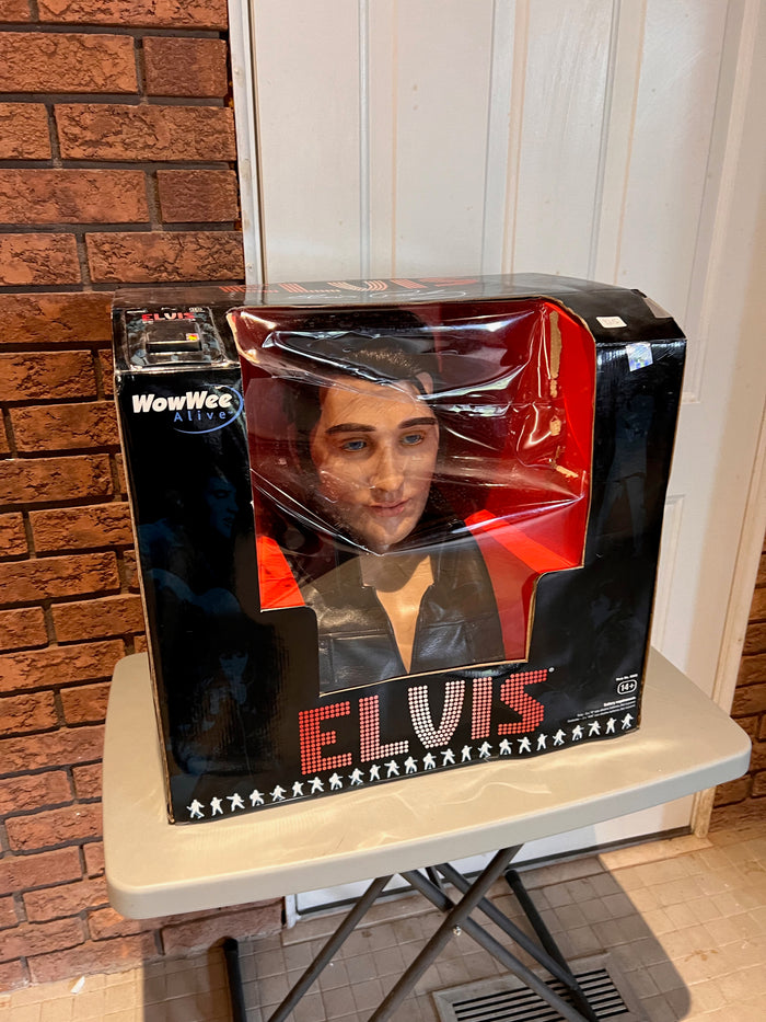 "WowWee Alive" Elvis - Animatronic Singing and Talking Lifesize Bust (*Brand new in box)