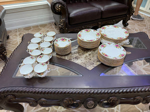 LIKE NEW Royal Albert Bone China 'Old Country Roses' 60pc Set, Service for 12