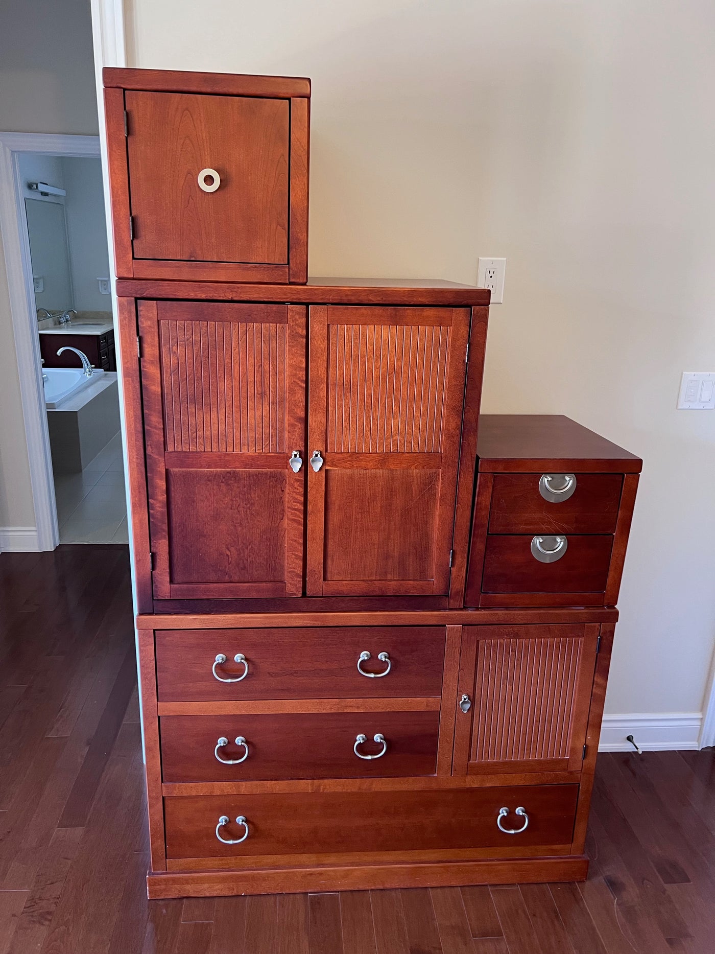 Shermagg Modular Dresser-Armoire – Sell My Stuff Canada Shermagg Modular Dresser-Armoire – Sell My Stuff Canada