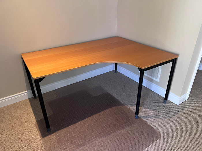 Corner Desk