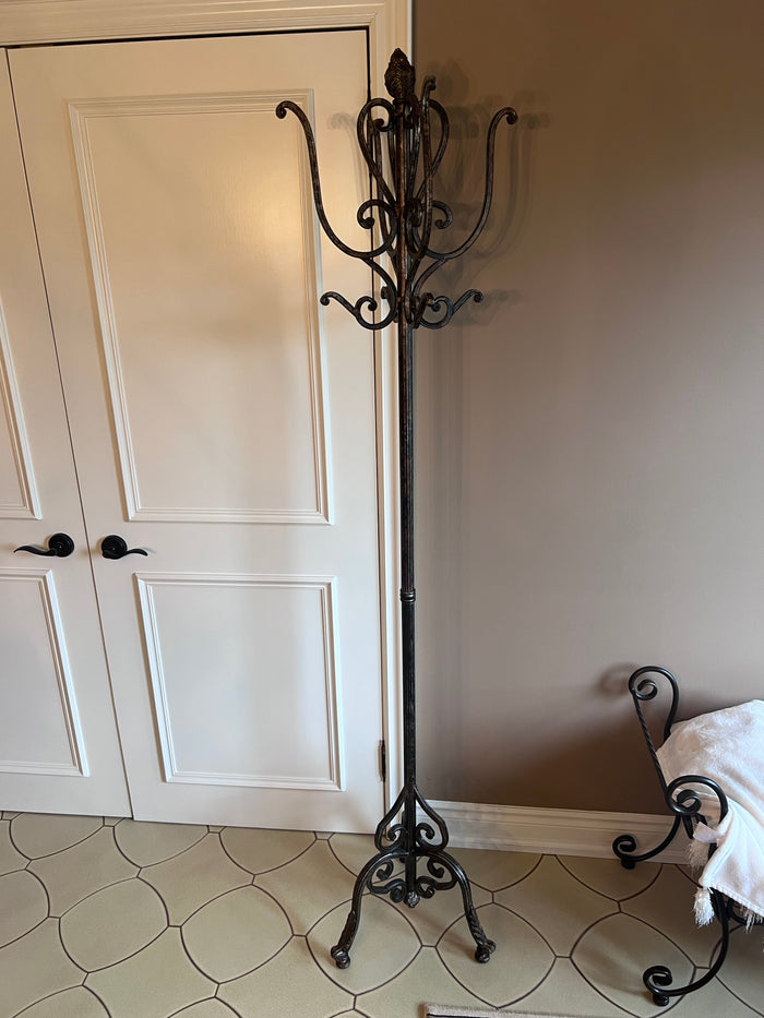 Metal Free Standing Coat Rack