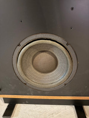 2 Boston Acoustics A200 Speakers