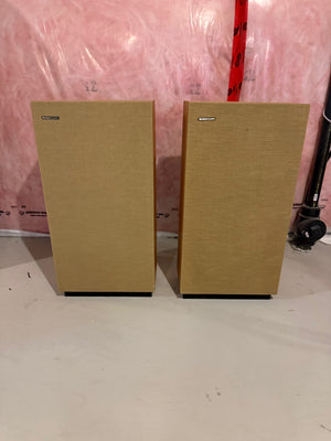 2 Boston Acoustics A150 Speakers