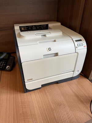 HP Color Laserjet CP2025 printer