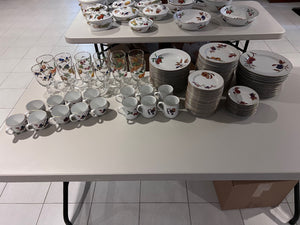 Royal Worcester Evesham Large Dinnerware Lot + Glassware (117 pieces total)