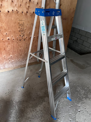 5ft Light Duty Aluminum Ladder, Grade 3