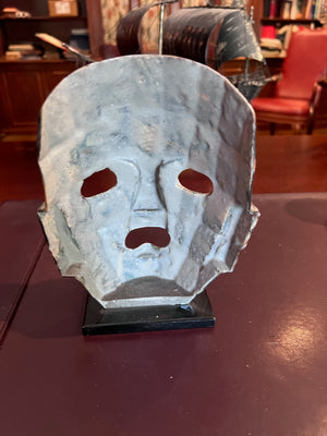 Mexican Mayan mother of pearl mask sculpture