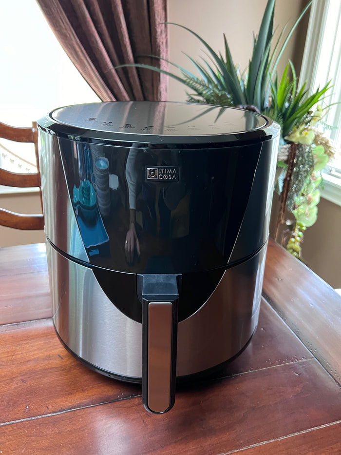 BRAND NEW Ultima Cosa Air Fryer