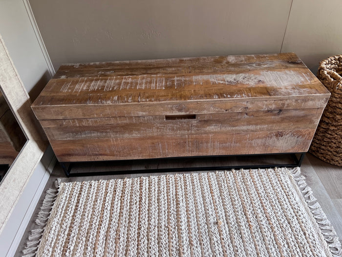 HomeSense Storage Bench