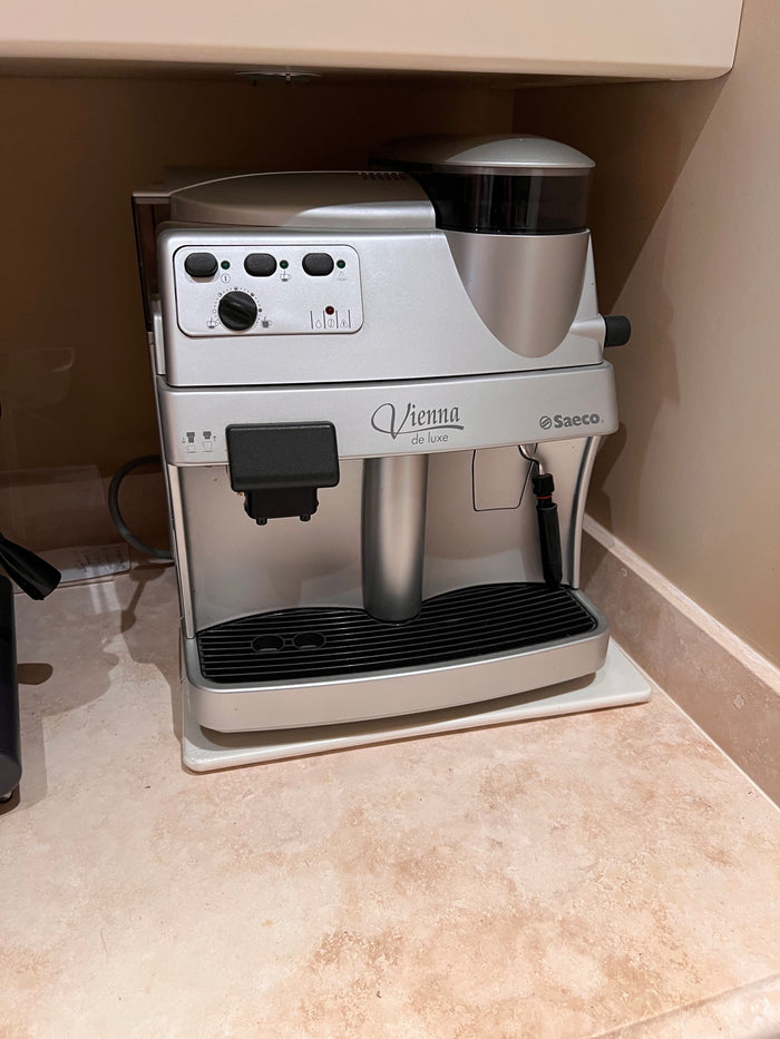 Saeco Vienna DeLuxe RS SUP 018 Espresso Machine