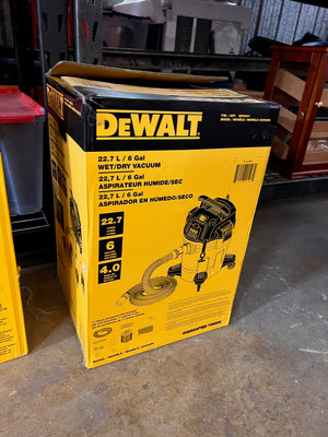 BRAND NEW DeWalt 22.7L/6 Gal Wet/Dry Vacuum