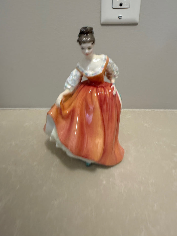 Royal Doulton HN2835 Fair Lady