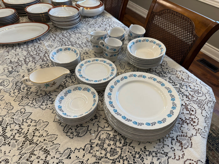 Vintage Barratt’s “Delphatic White” Tableware Lot
