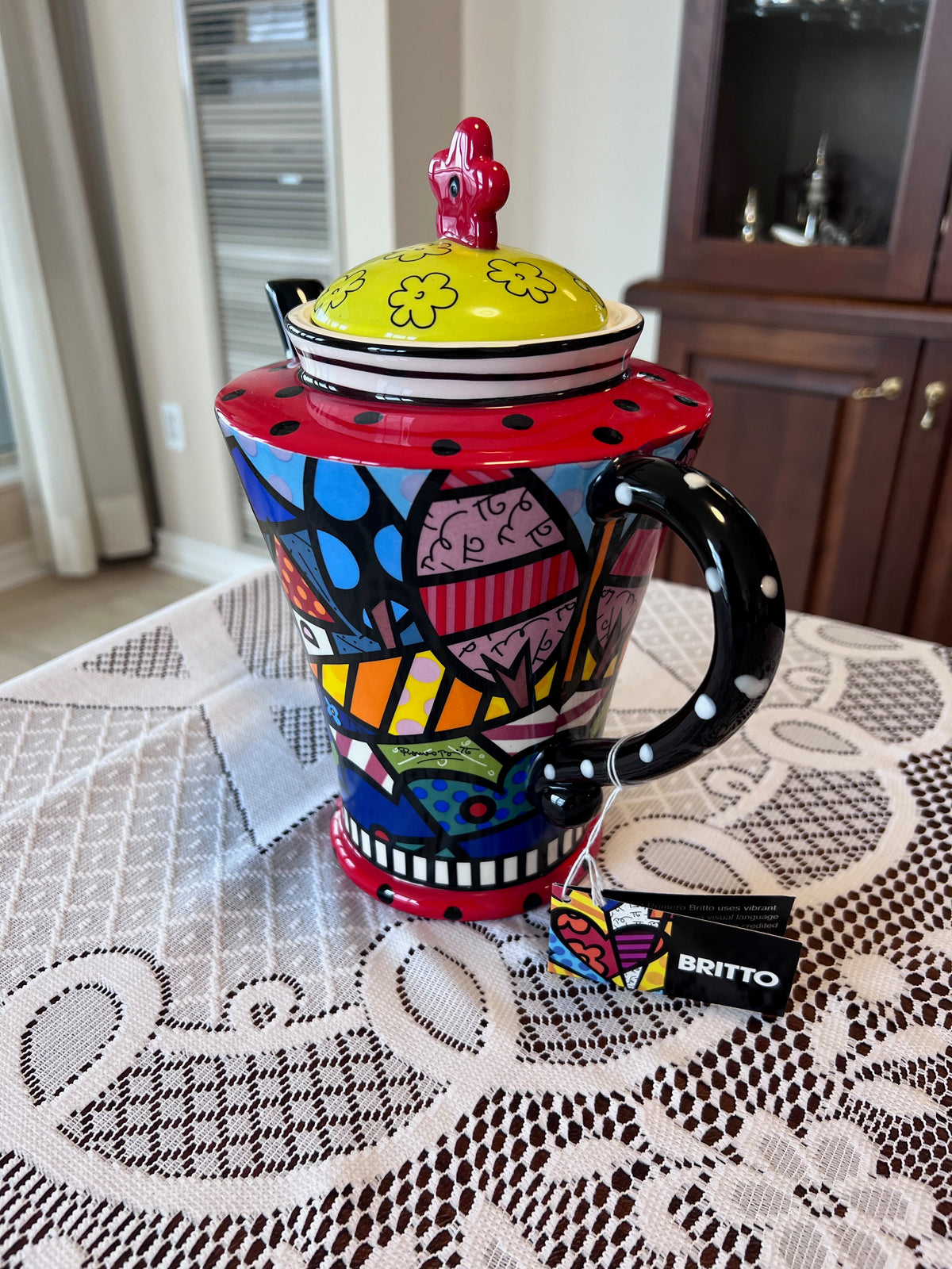ROMERO BRITTO CERAMIC "HOME & LANDSCAPE" TEAPOT 339011