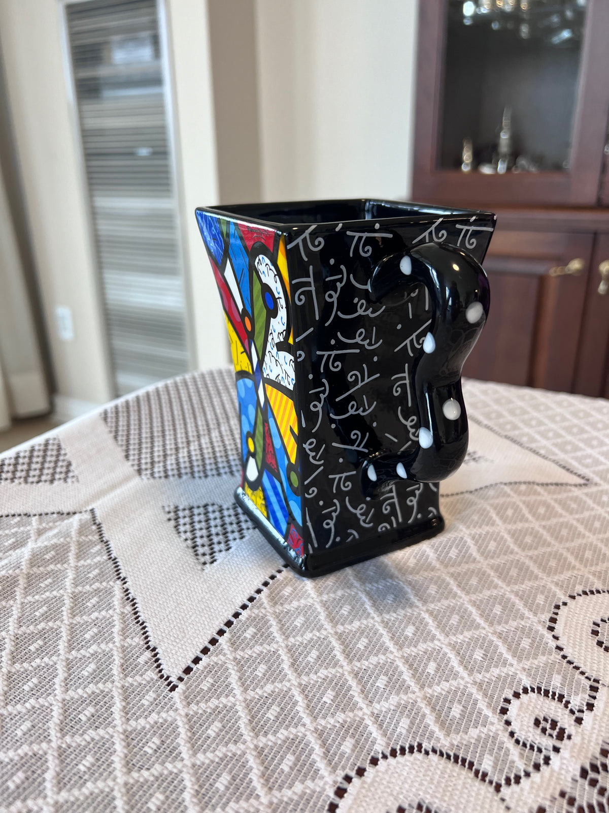 ROMERO BRITTO CERAMIC SQUARE BUTTERFLY MUG
