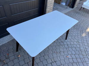 Structube White Dining Table