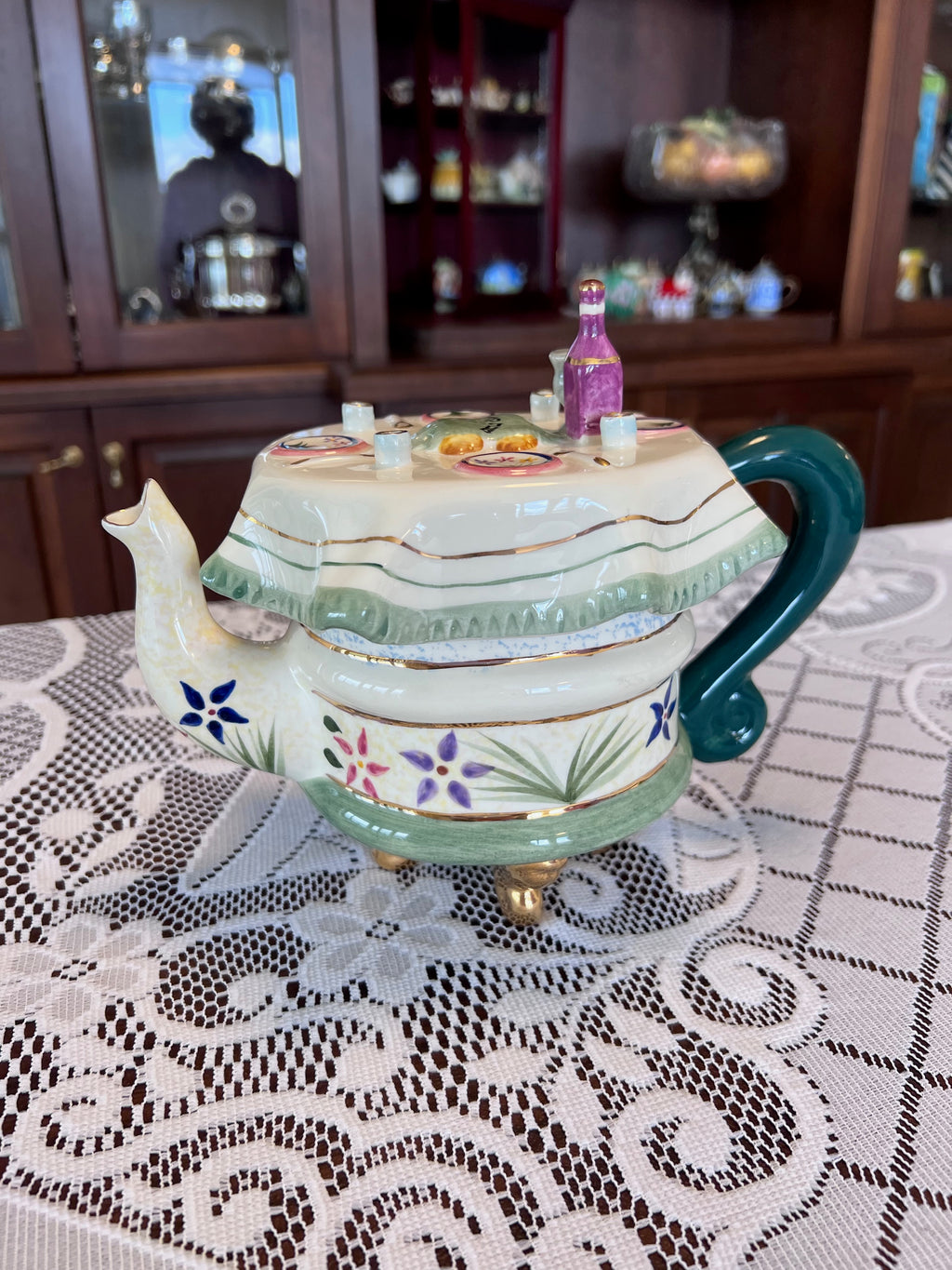 1994 AVIV JUDAICA Ceramic Figural SHABBAT TABLE Tea Pot