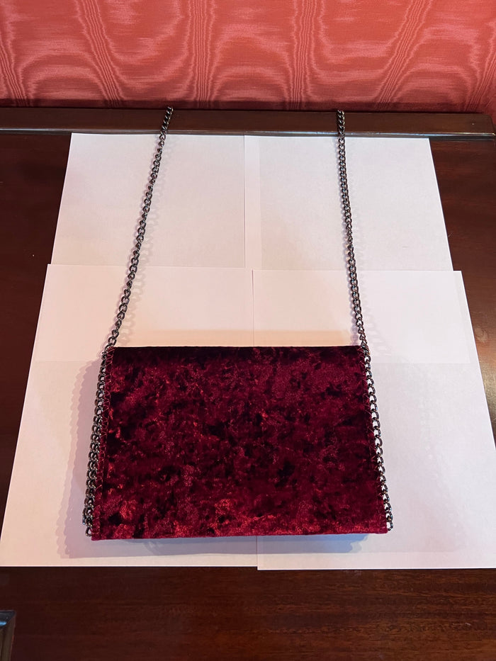 Chelsea28 Burgundy Stem Velvet & Chain Clutch