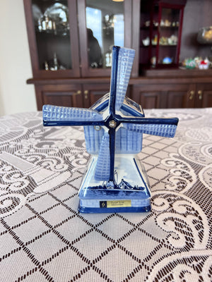 Delft blue music box windmill with song 'tulips from Amsterdam'