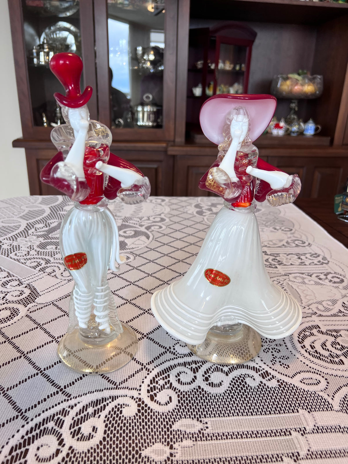Pair of New Arte 90 Murano Glass 'Dancing Hat Couple'