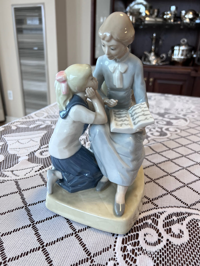 Rex Valencia D'Avila 'Reading Time' Figurine