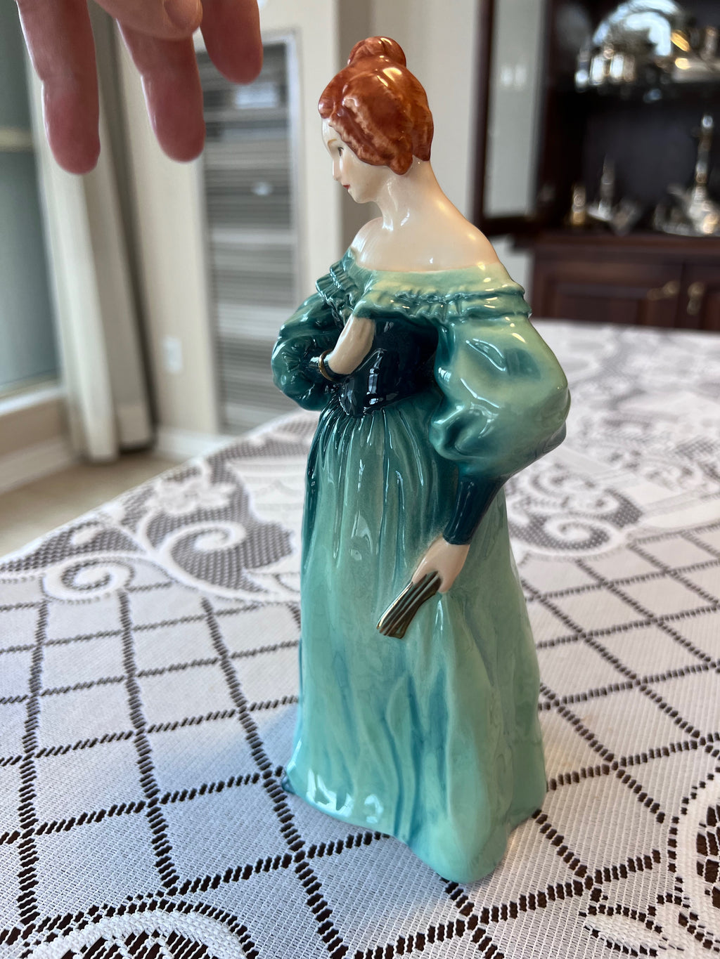 Goebel Demure Elegance 1835 Figurine