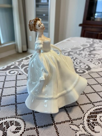 Royal Doulton Nancy HN2955 Figurine