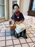 Royal Doulton New Companions HN2770 Figurine