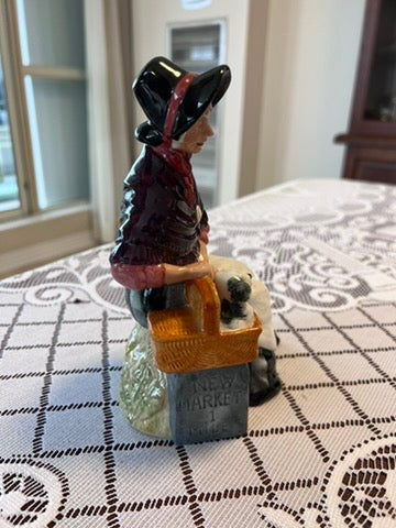 Royal Doulton New Companions HN2770 Figurine