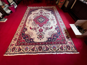 100% Wool Persian Rug