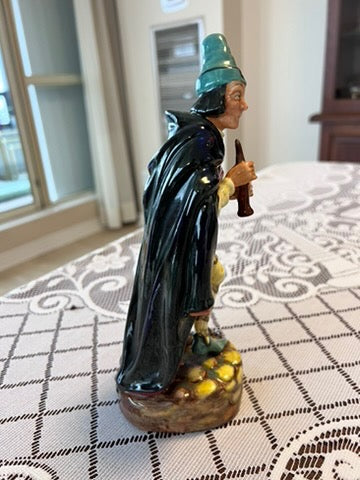 Royal Doulton The Pied Piper HN2102 Figurine