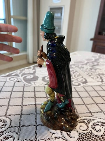 Royal Doulton The Pied Piper HN2102 Figurine