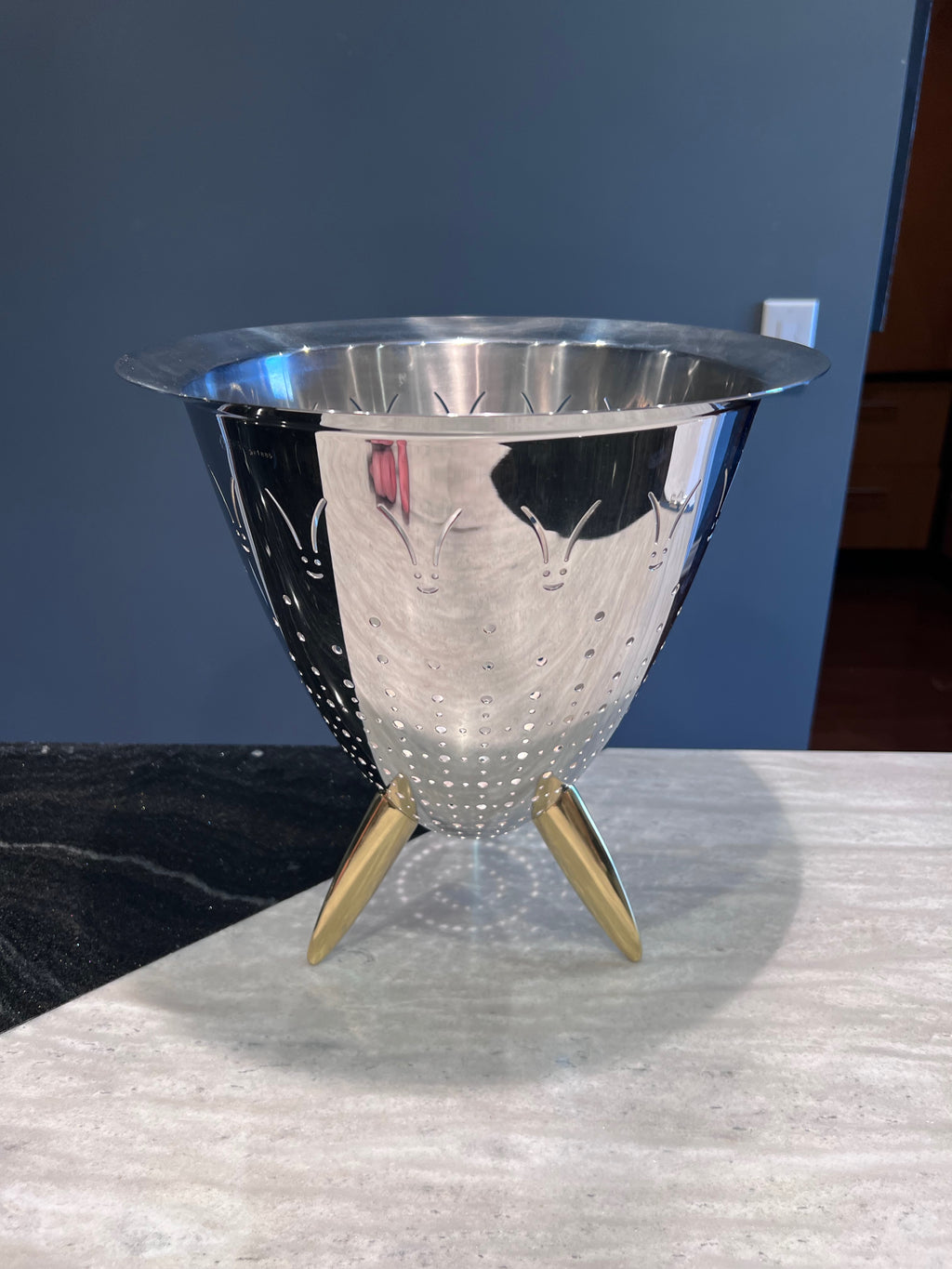 Alessi "Max le Chinois" Tripod Colander, Designed by Philippe Starck