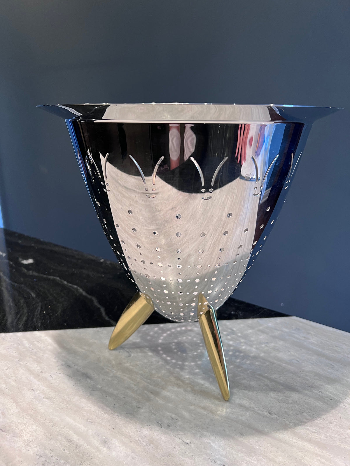 Alessi "Max le Chinois" Tripod Colander, Designed by Philippe Starck