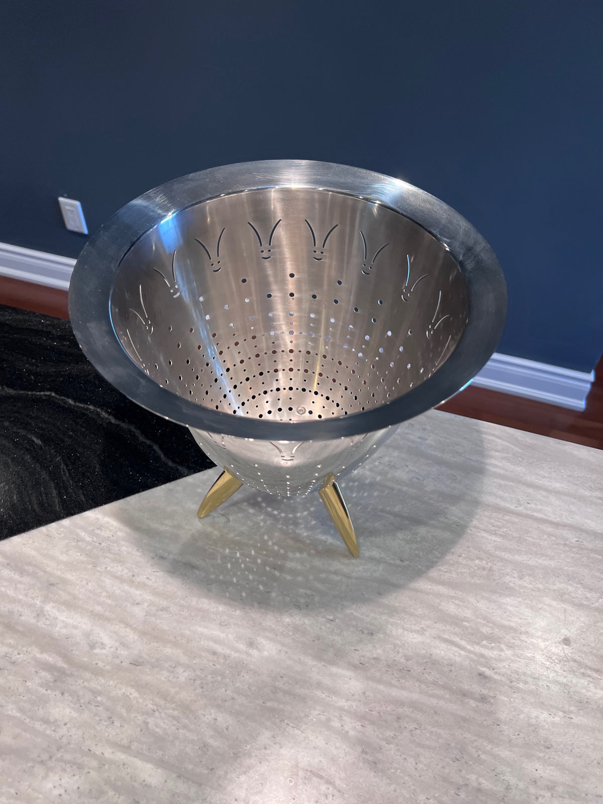 Alessi "Max le Chinois" Tripod Colander, Designed by Philippe Starck