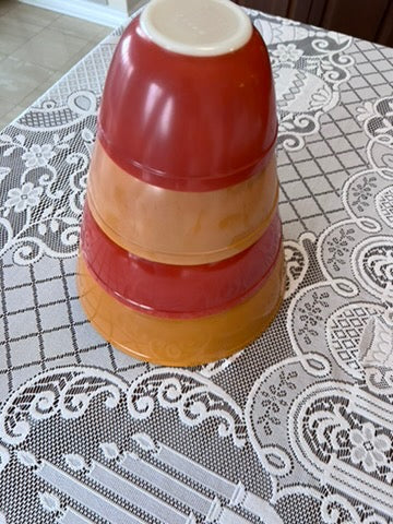 Vintage Orange/Brown Pyrex Mixing/Nesting Bowls-  Set Of 4