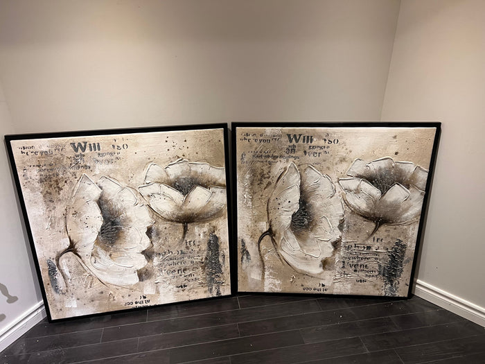 Wall Art White Flower (*2 available- sold individually- select quantity)