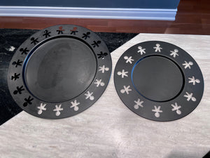 2 Alessi Girtondo Round Black Trays