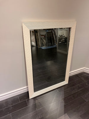 Mirror White Frame