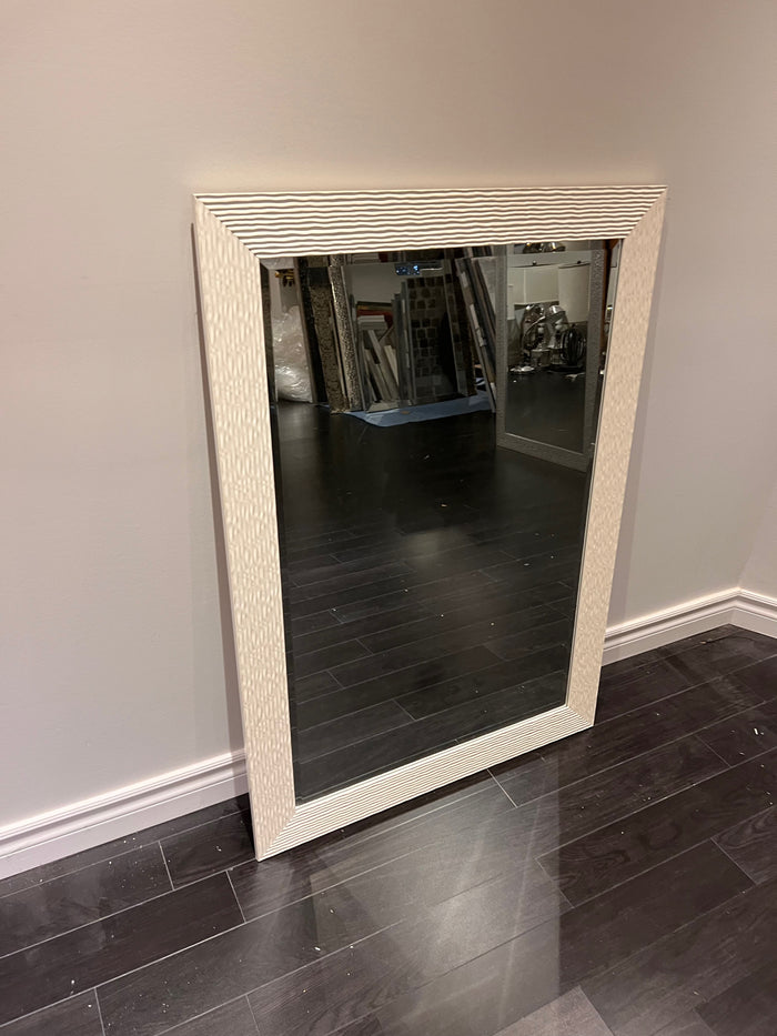 Mirror White Frame