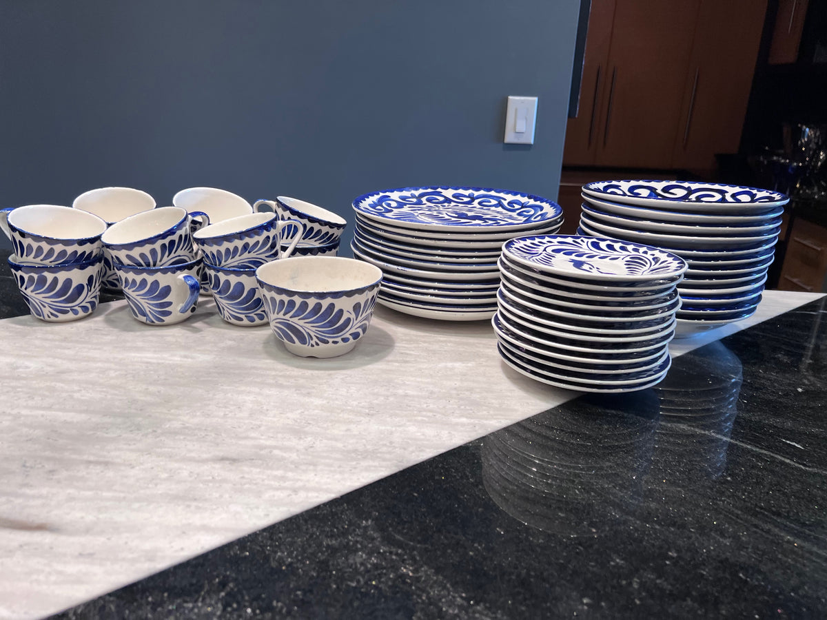 Vintage ANFORA PUEBLA BLUE Talavera Pottery Set, Service for 12