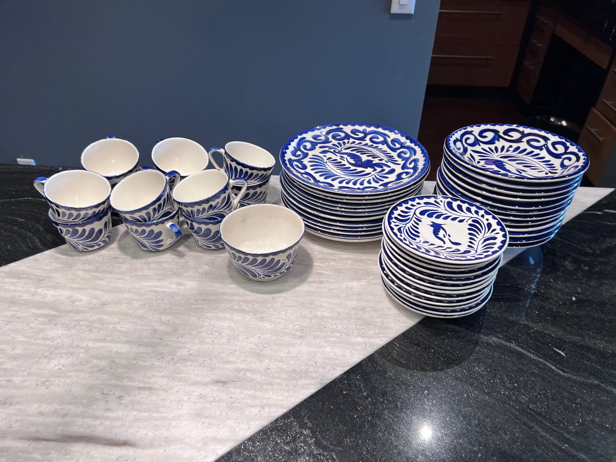 Vintage ANFORA PUEBLA BLUE Talavera Pottery Set, Service for 12