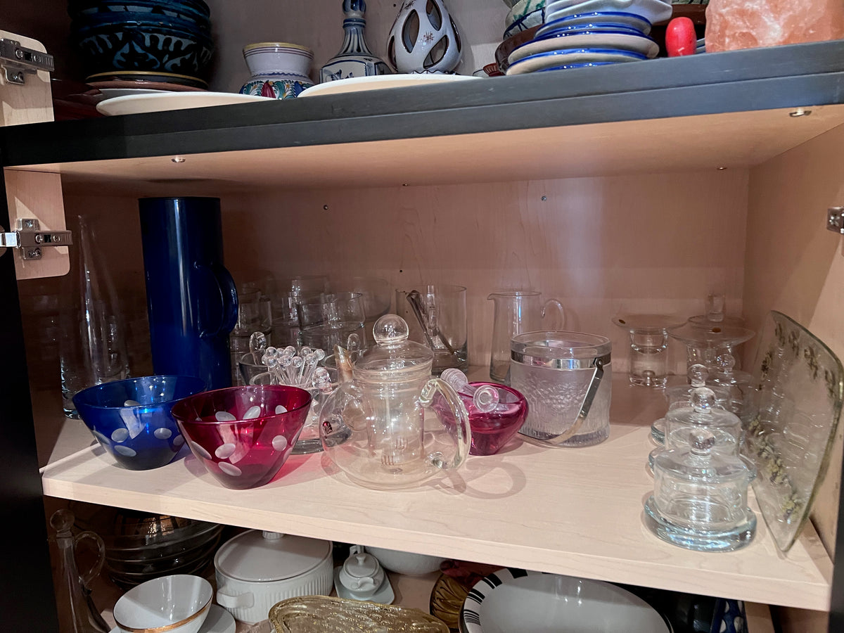 Miscellaneous Lot (all items shown on 7 shelves)