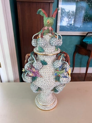 19th Century Meissen Porcelain "Schneeballen" Snowball Lidded Vase