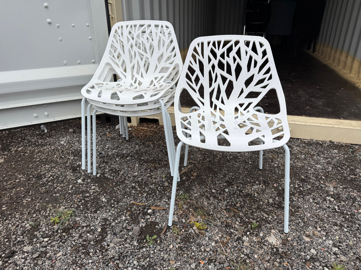 Set of 4 White Plastic Stackable Chairs