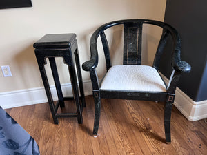 Black Lacquered Horseshoe Chair with Matching Pedestal Table