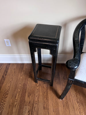 Black Lacquered Horseshoe Chair with Matching Pedestal Table
