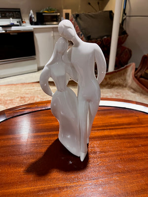 Royal Doulton Figurine 'Lovers' HN2762