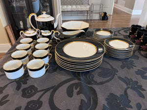 Fitz and Floyd "Renaissance" Gold & Black Dinnerware Lot